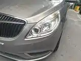 Фото 24 - Buick GL8