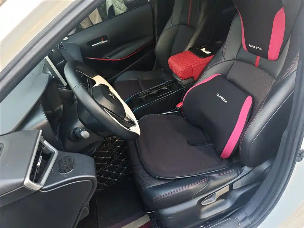 Toyota Levin 2021 185T CVT Sport Edition фото 8