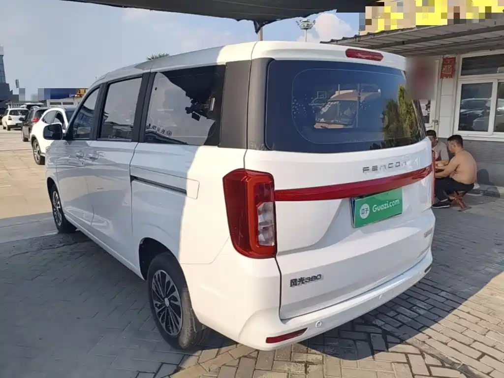 Dongfeng Fengguang Fengguang 380 2023 2022 1.5L Comfort Bus (Leaf Spring) 5-Seater