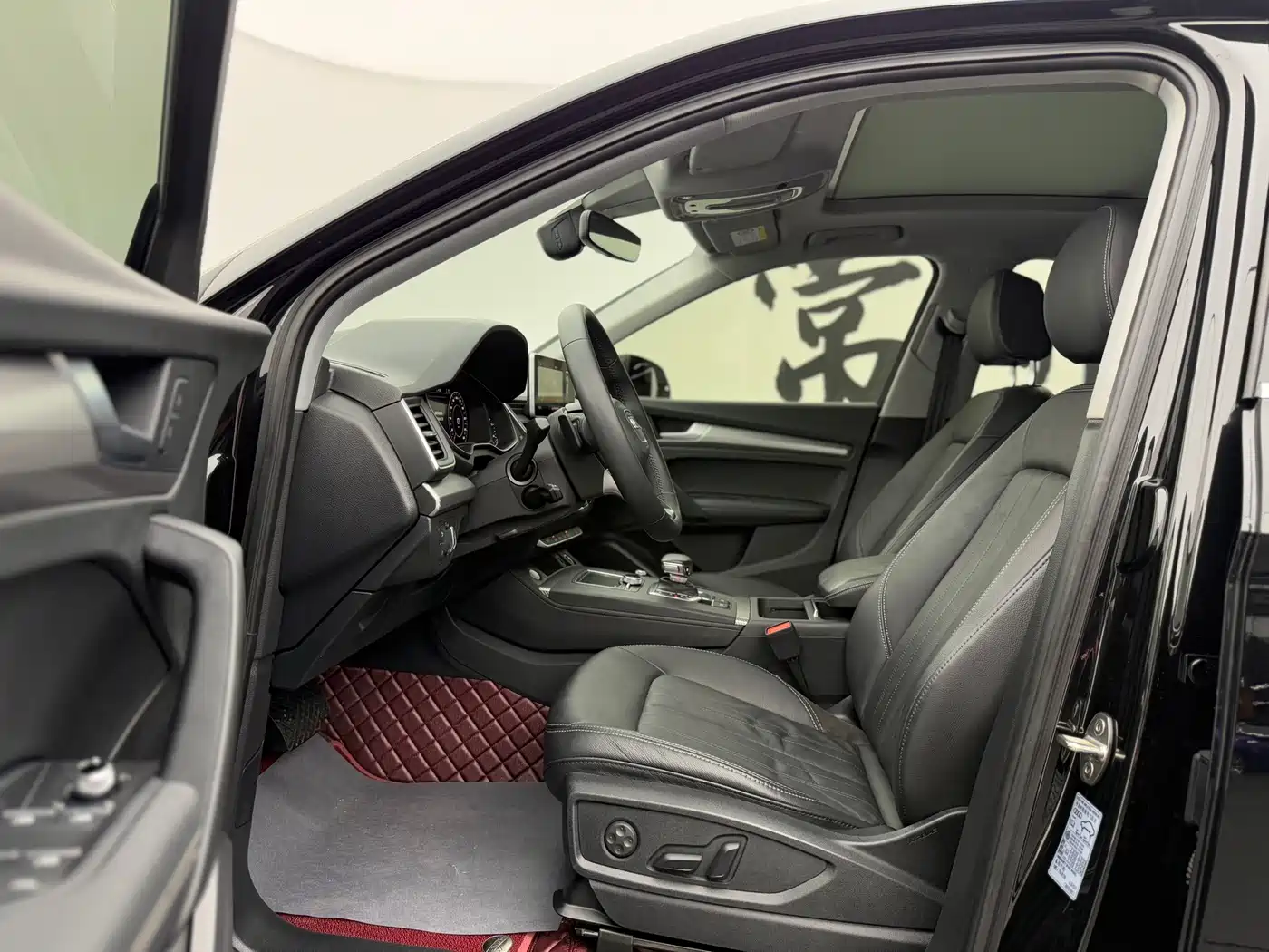 Audi Q5L 2020 45 TFSI Exclusive Fashion фото 5