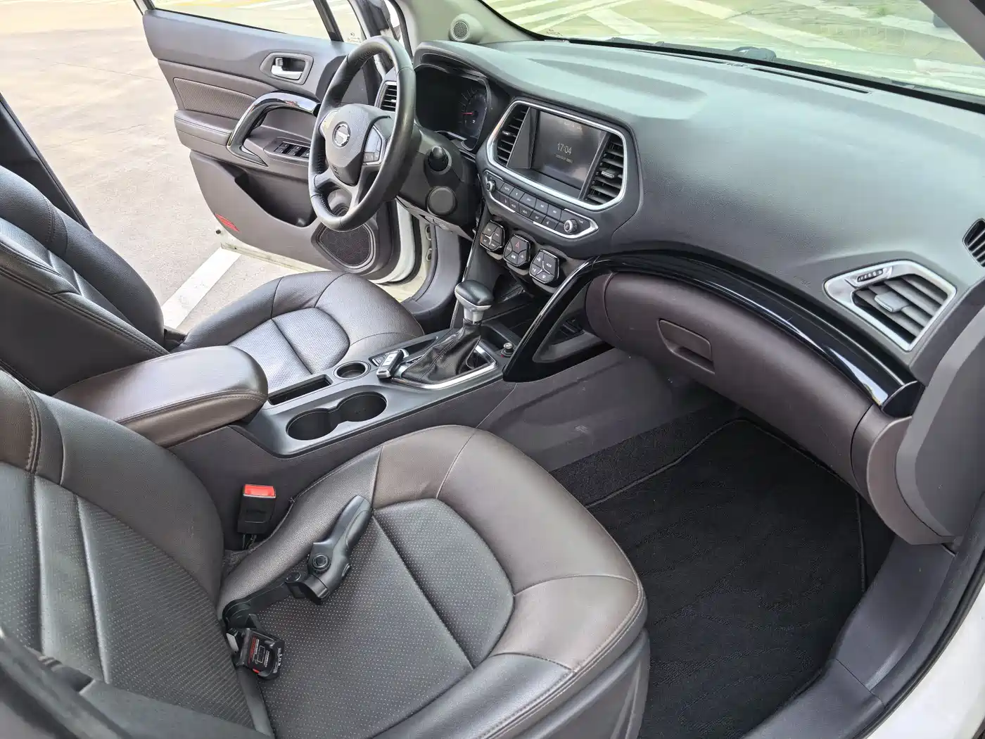 GAC Trumpchi Trumpchi GS4 2017 235T Automatic 2WD Luxury Smart Connected Edition фото 9