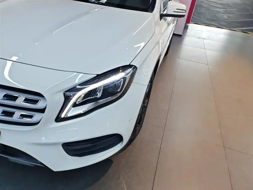 Mercedes-Benz GLA 2019 GLA 200 Fashion фото 24
