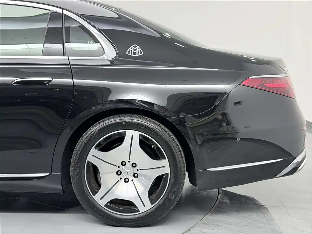Mercedes-Benz Maybach S-Class 2025 Model S 480 4MATIC фото 30