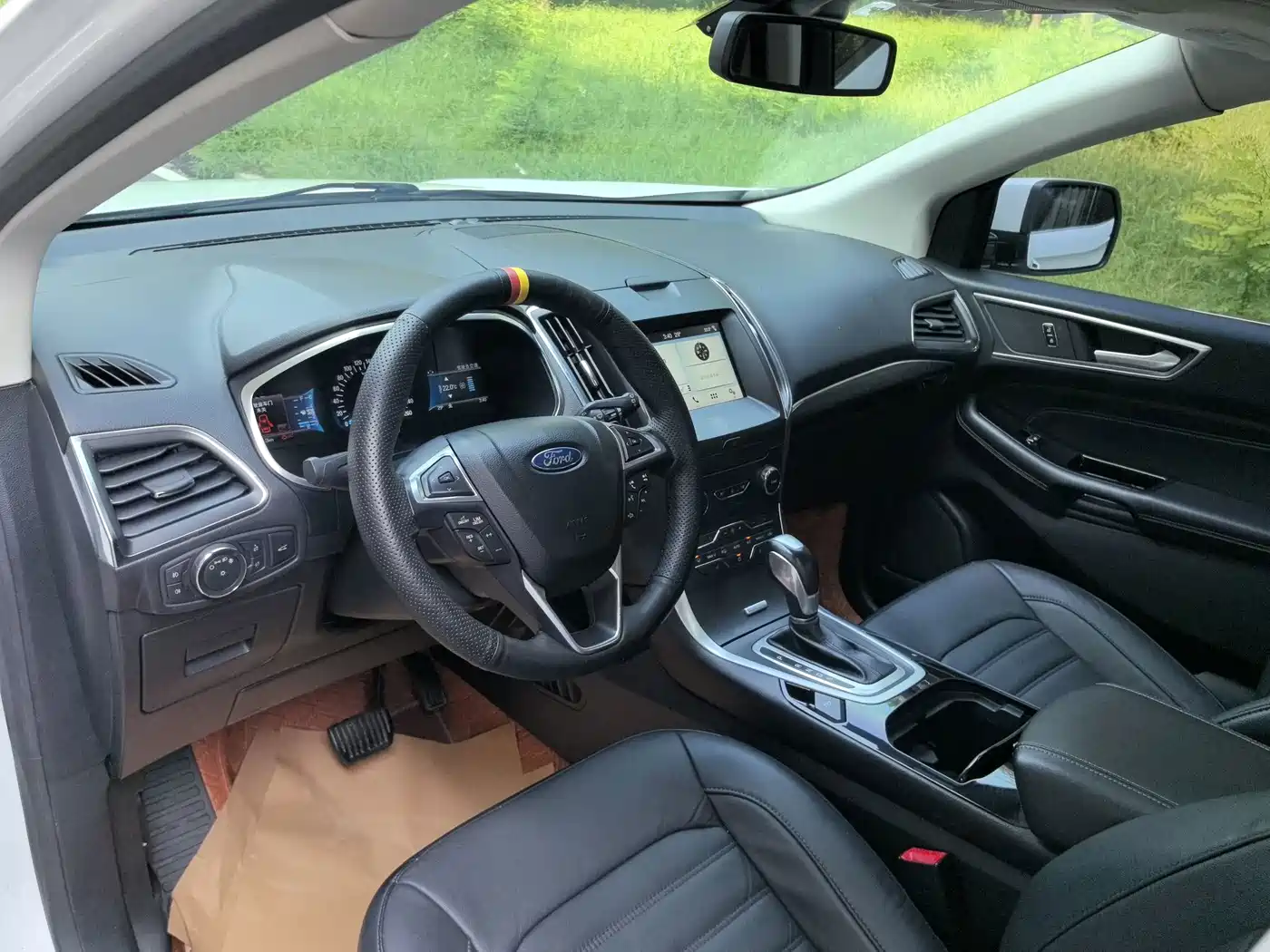 صورة 9 - Ford Edge