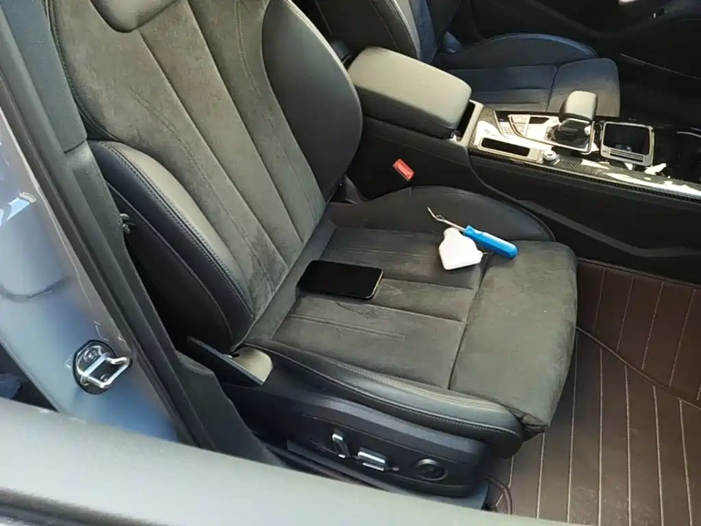 Audi A4L 2025 2024 45 TFSI quattro Premium Dynamic