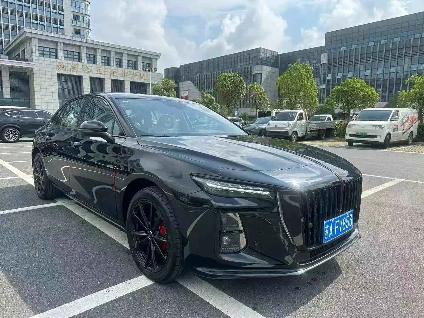 Hongqi H5 2026 2025 1.5T DCT Mystic Shadow 2 Million Edition