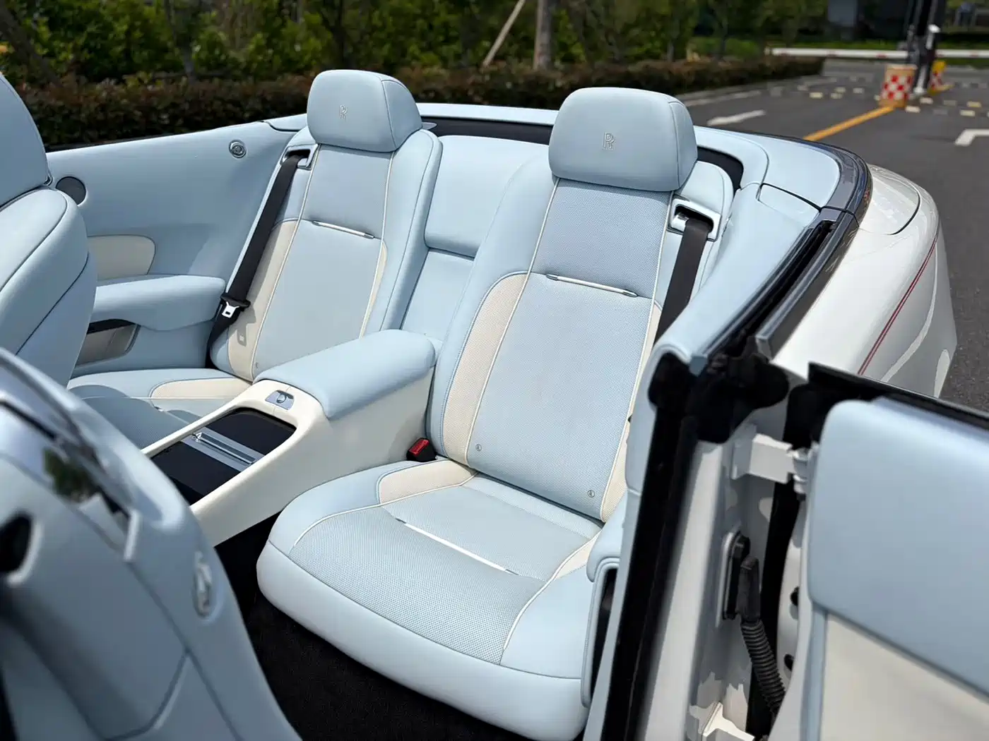 Rolls-Royce Dawn 2018 2018 6.6T Standard