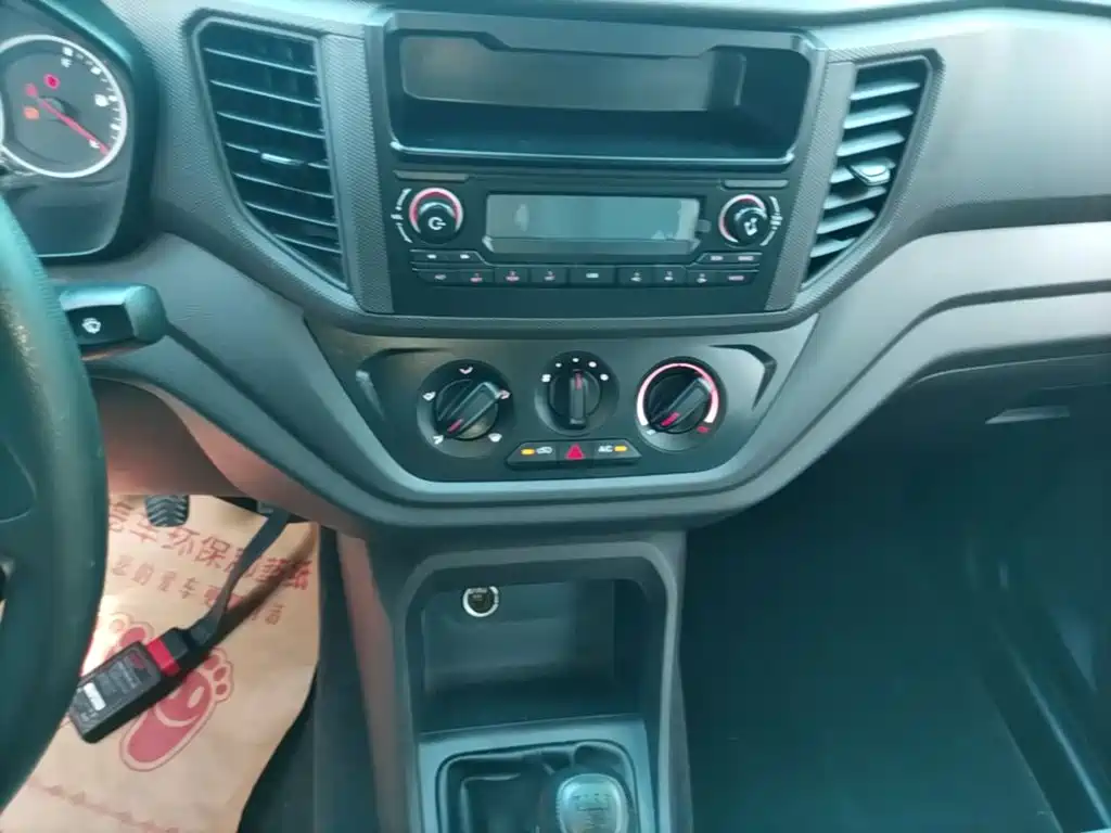 Wuling Motors Wuling Hongguang V 2024 2022 1.5L Power Enjoy Edition Electric Power Steering LAR