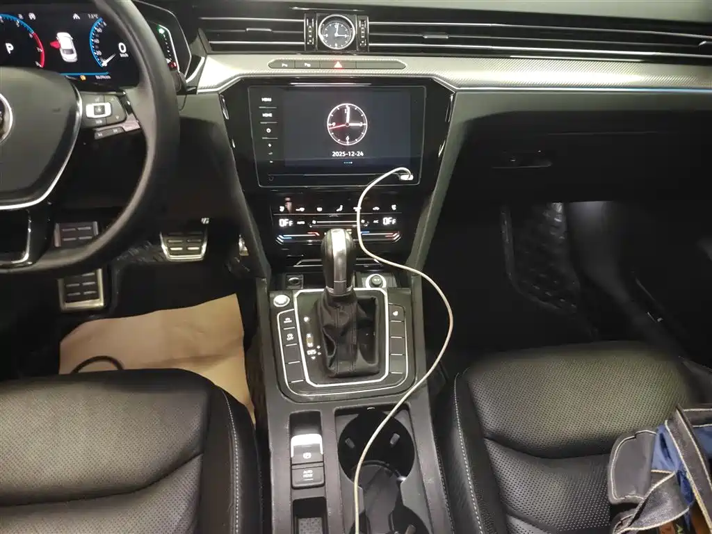 Volkswagen FAW-Volkswagen CC 2020 330TSI Glamour Version China VI фото 14