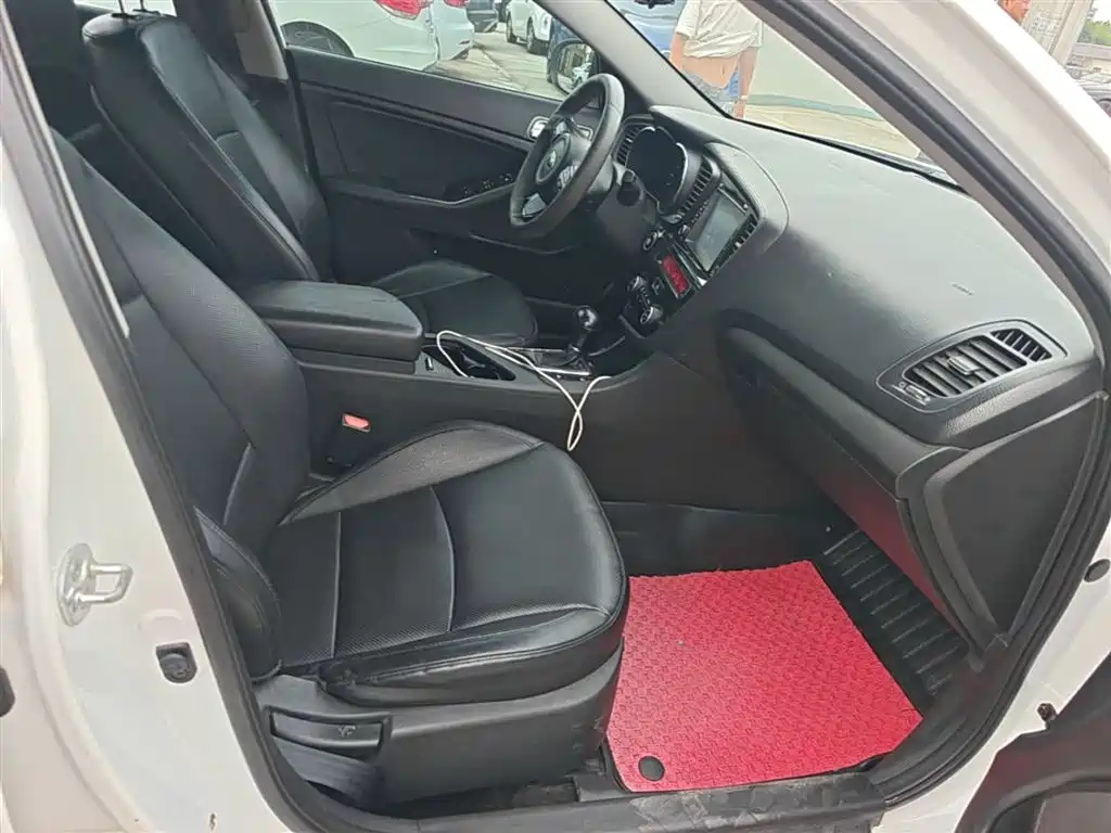 Kia K5 2014 2.0L Automatic LUXURY фото 25