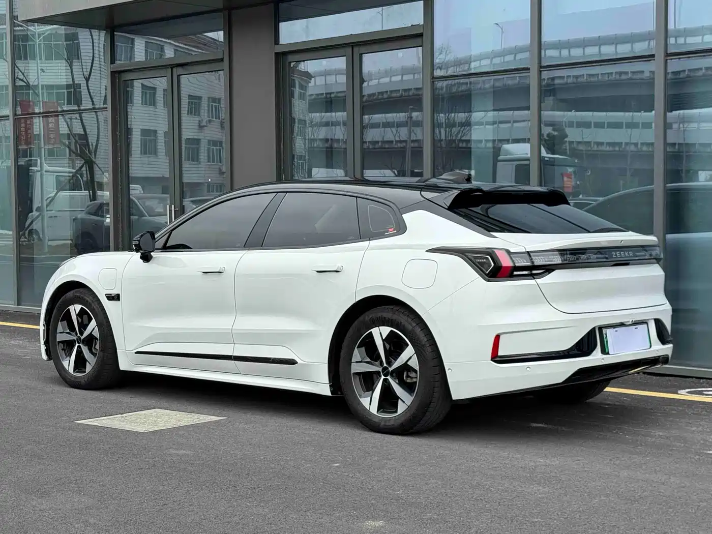 ZEEKR EXTREME KRYPTON 001