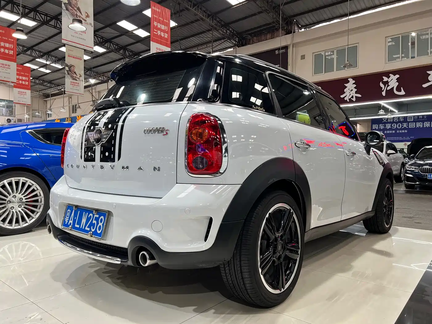 MINI COUNTRYMAN 2013 2012 1.6T COOPER S