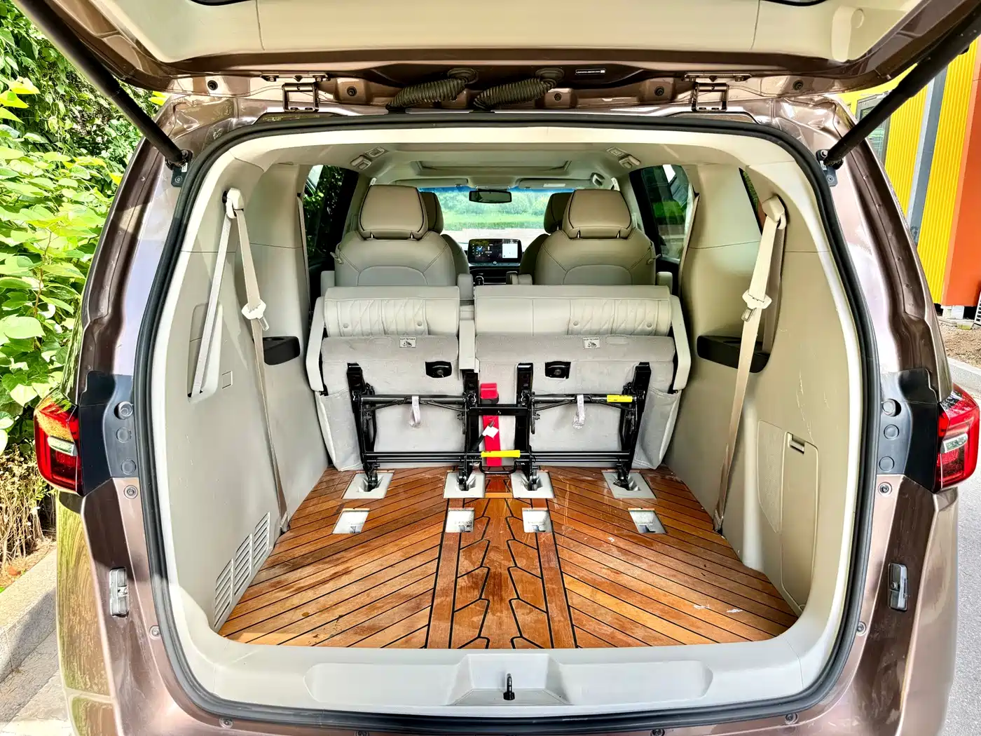 Фото 21 - Buick GL8