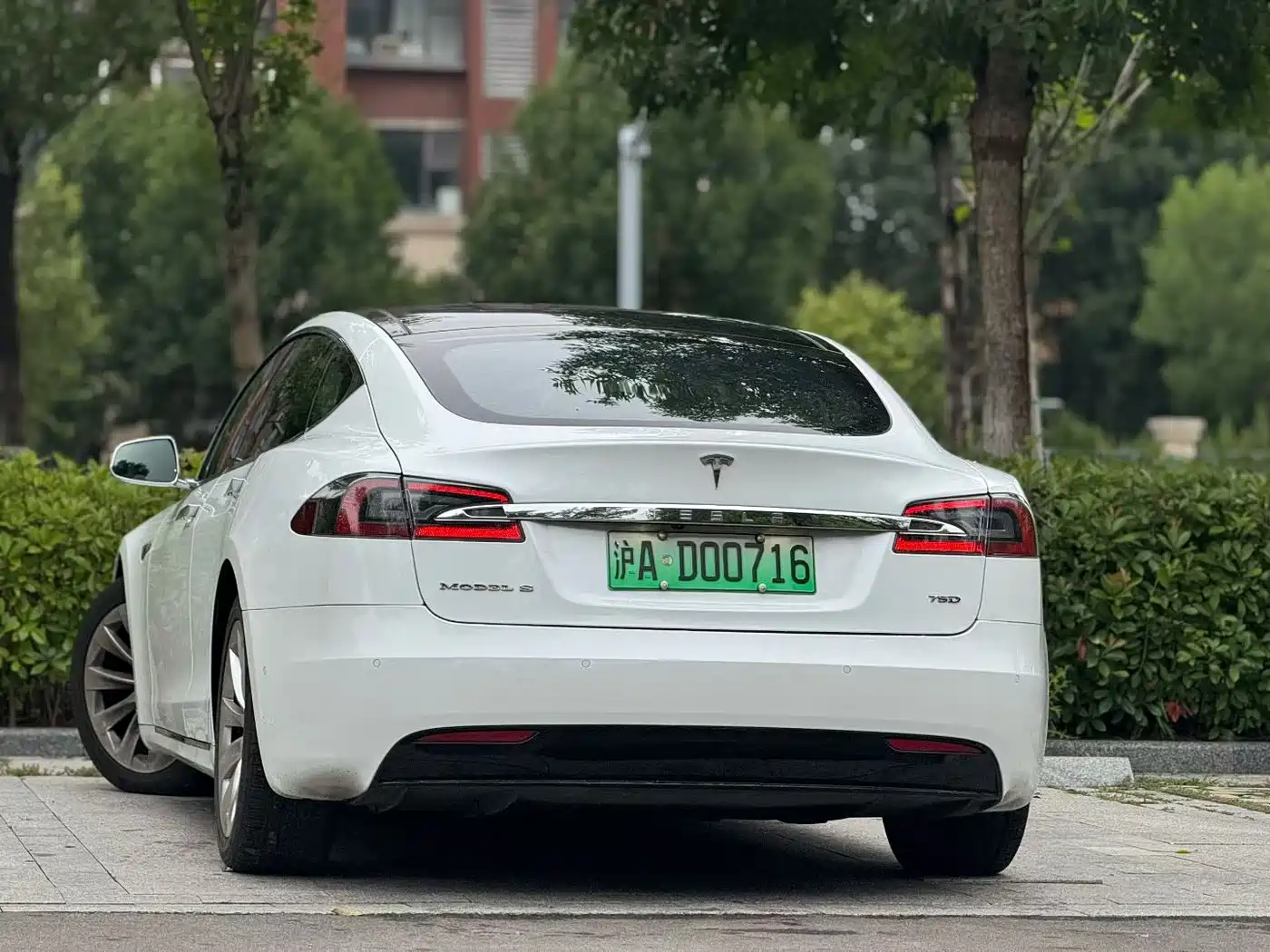 Tesla Model S 2016 2016 Model S 75D