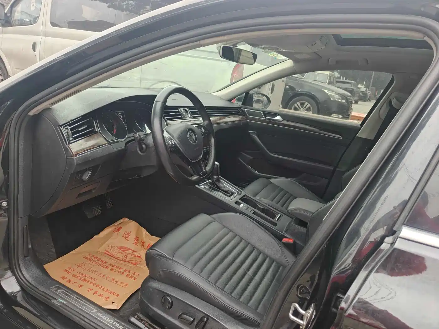 Volkswagen Magotan 2019 330TSI DSG Luxury Class China VI фото 7