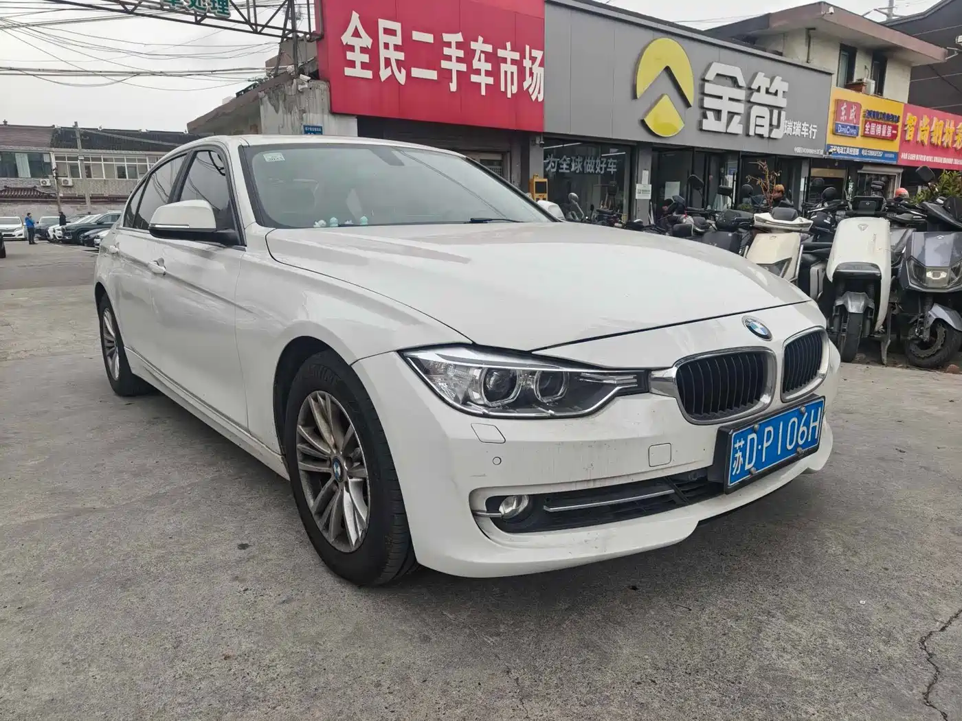 BMW 3 Series 2014 320Li Fashion фото 3