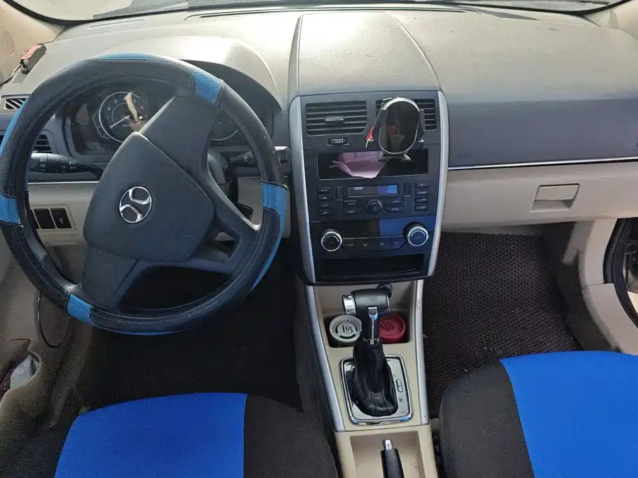 BAIC Senova D20 2015 2015 Hatchback 1.5L Automatic Le Tian