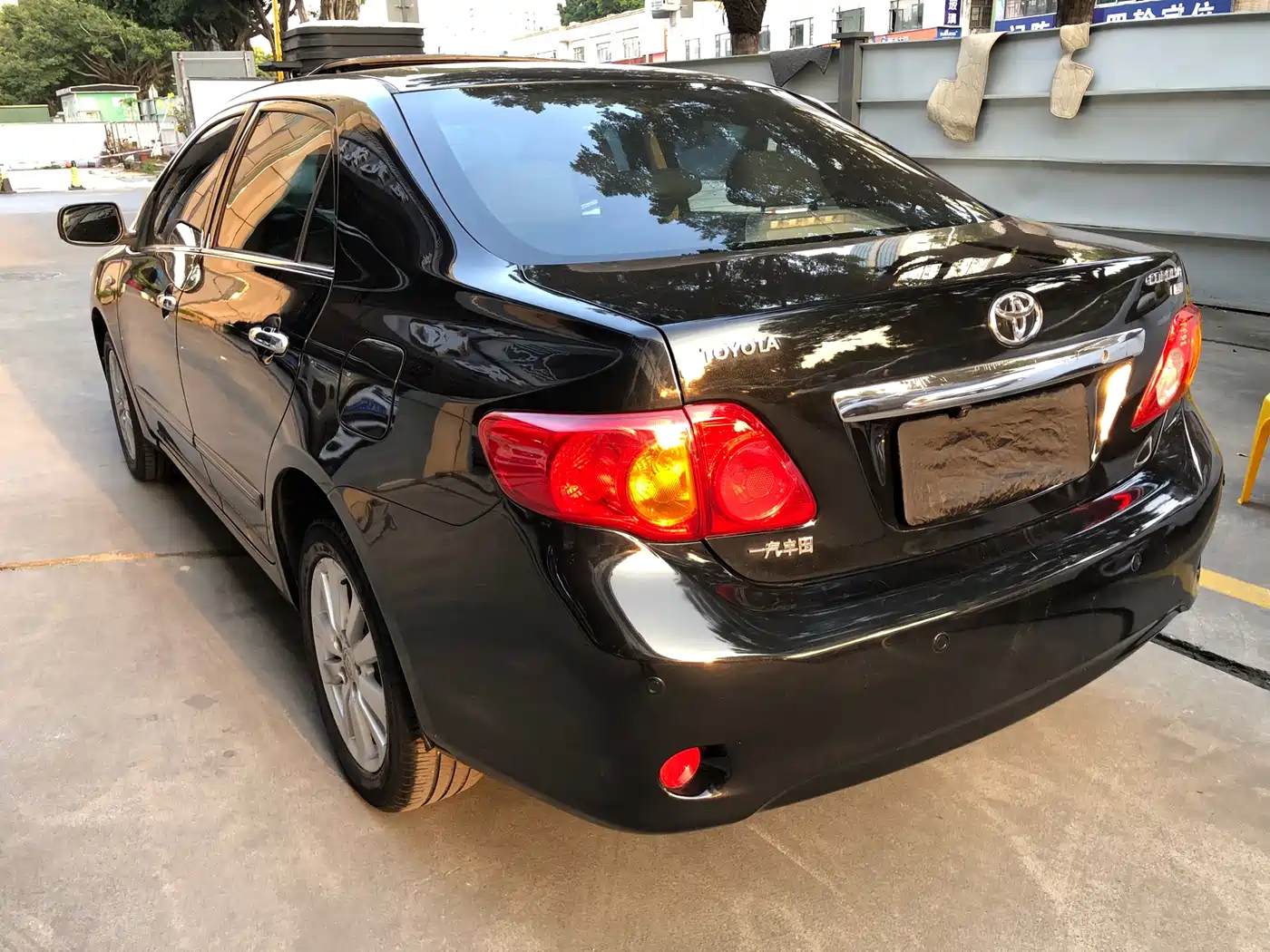 Toyota Corolla 2009 1.8L Automatic GLX-i Special Anniversary Edition фото 18