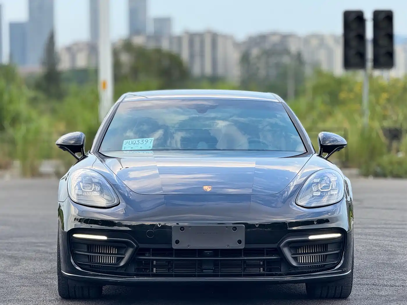 Фото 2 - Porsche Panamera