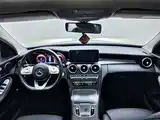 Фото 10 - Mercedes-Benz C-Class