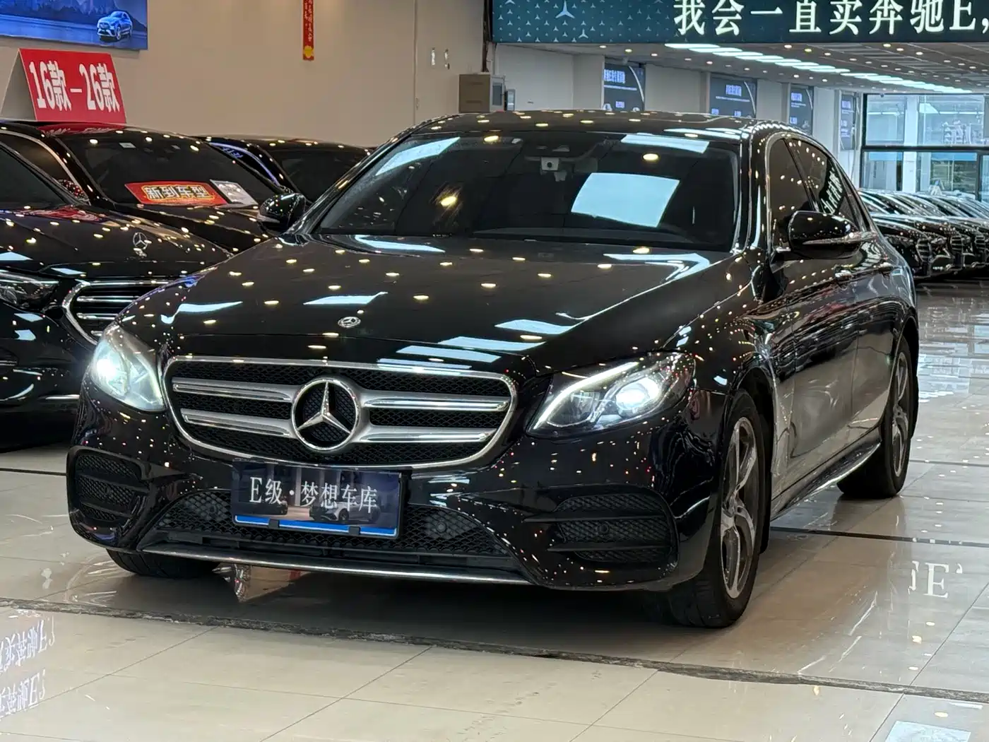 Mercedes-Benz E-Class 2017 E 300 L Sport Fashion фото 2