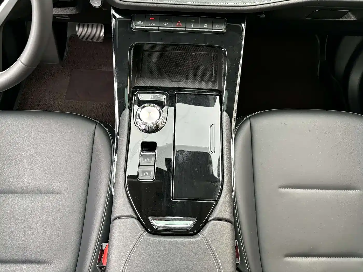 Photo 9 - Haval H6
