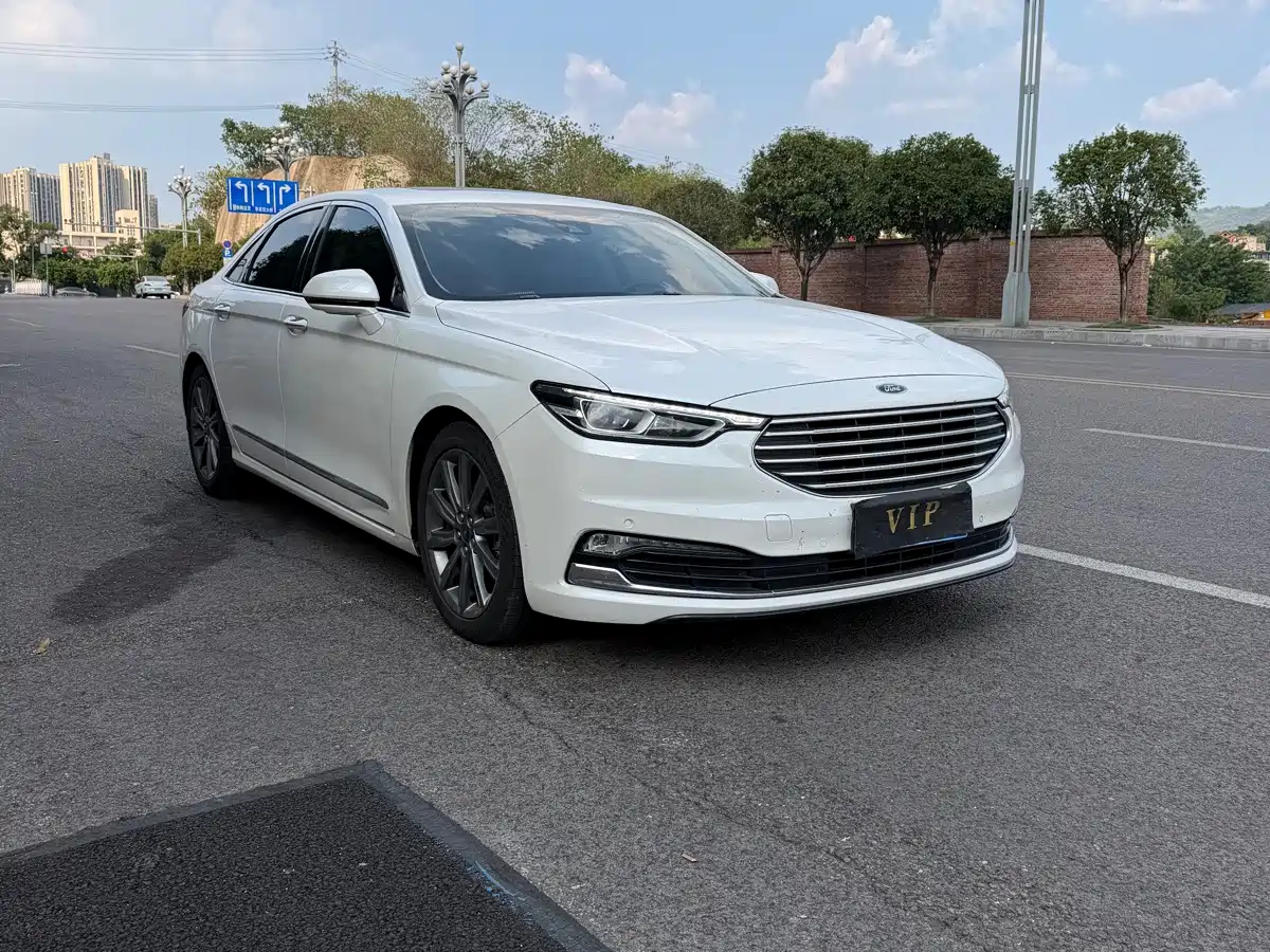 Ford Taurus 2020 2019 EcoBoost 245 Premium Edition