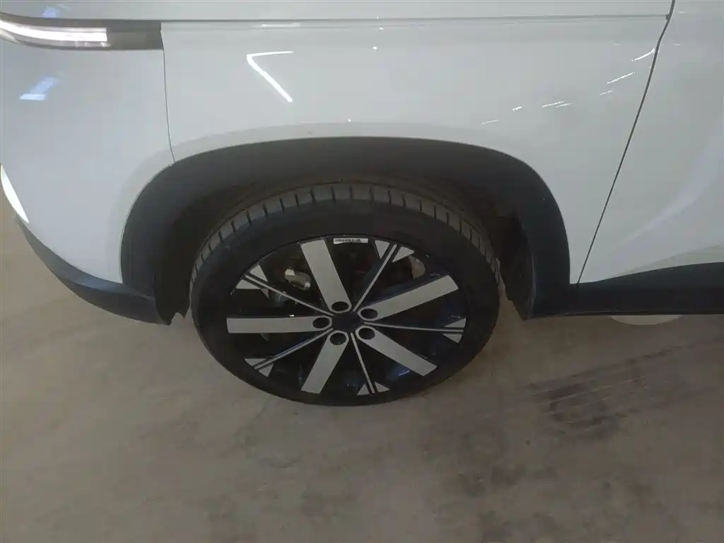 Geely ICON 2023 2023 1.5TD Protagonist