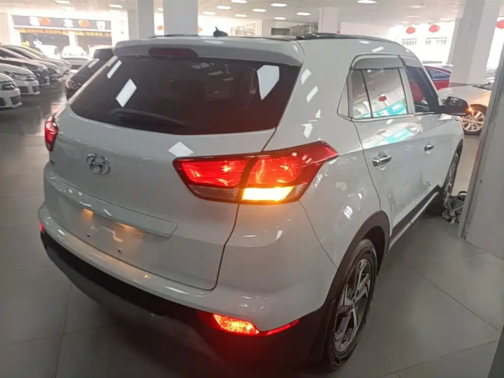 Hyundai Beijing Hyundai ix25 2017 1.6L Automatic Smart Edition фото 7
