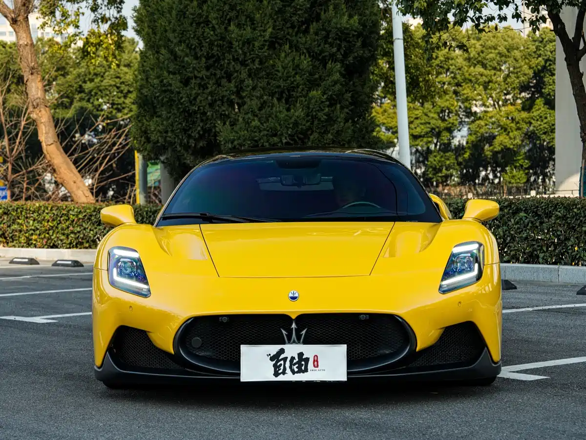 Maserati MC20 2020 3.0T Standard Edition фото 2