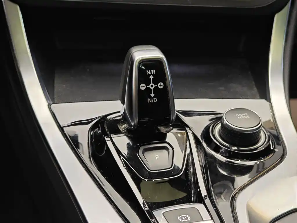 Lynk & Co 01 EM-P 2019 1.5T PHEV Power China VI фото 7