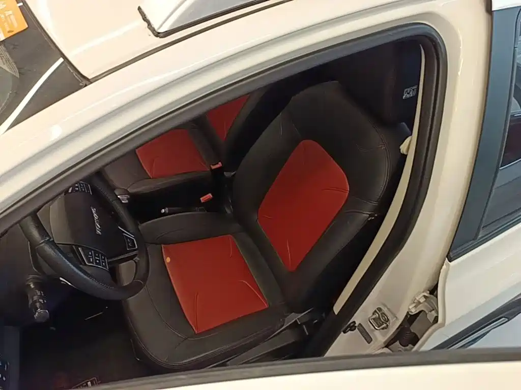 Haval H1 2016 2016 Facelift Blue Label 1.5L AMT Luxury