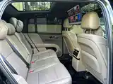 صورة 11 - Li Auto i6