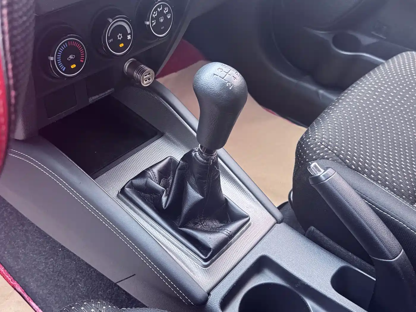 Mitsubishi ASX 2020 1.6L Manual Trend Edition фото 17