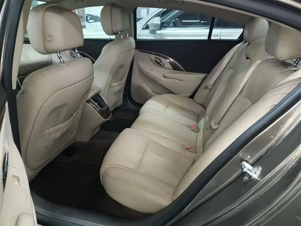Buick LaCrosse 2013 2.4L SIDI Leading Comfort фото 17
