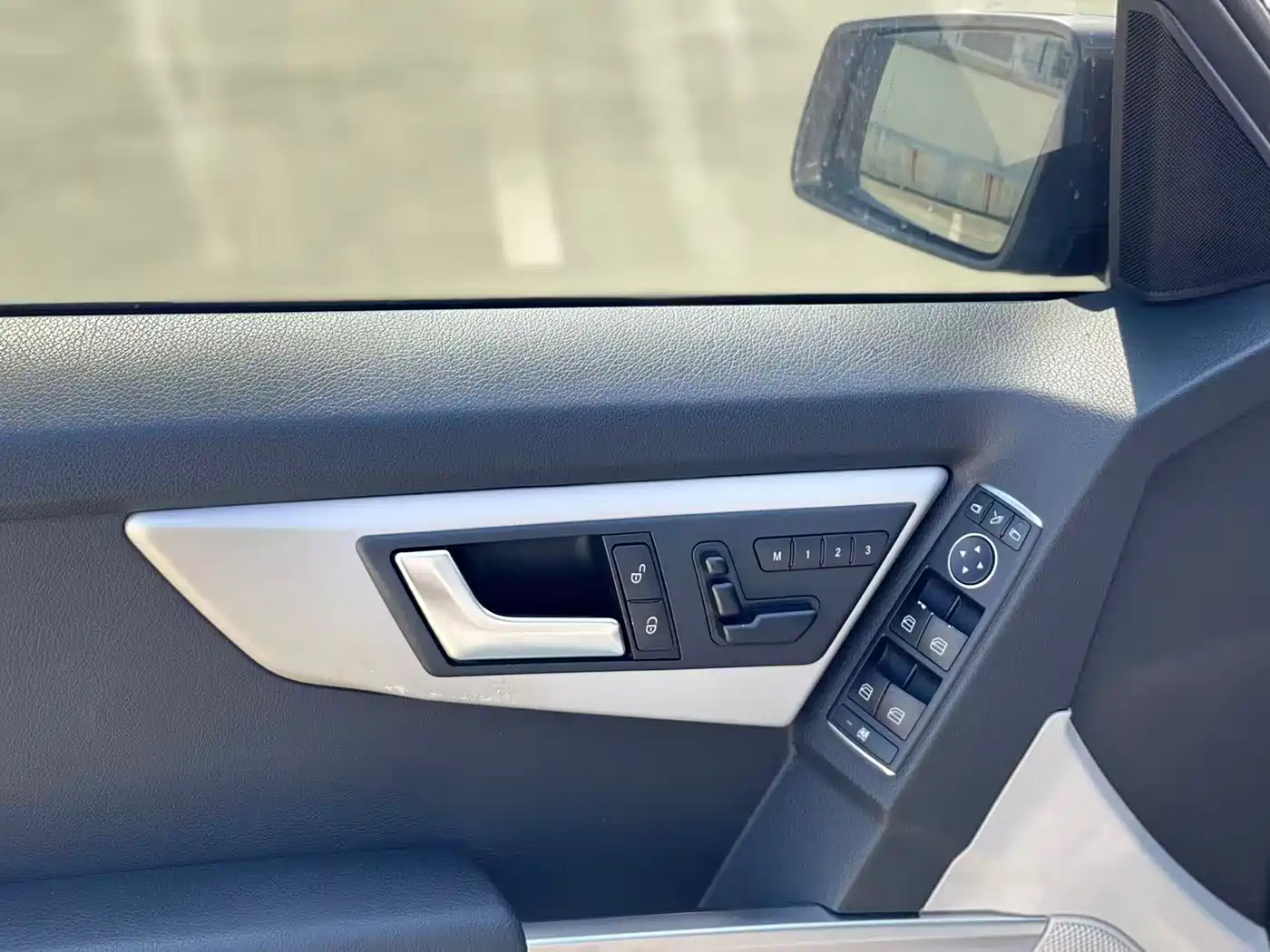 Mercedes-Benz GLK-Class 2013 GLK 300 4MATIC Dynamic Sunroof фото 12