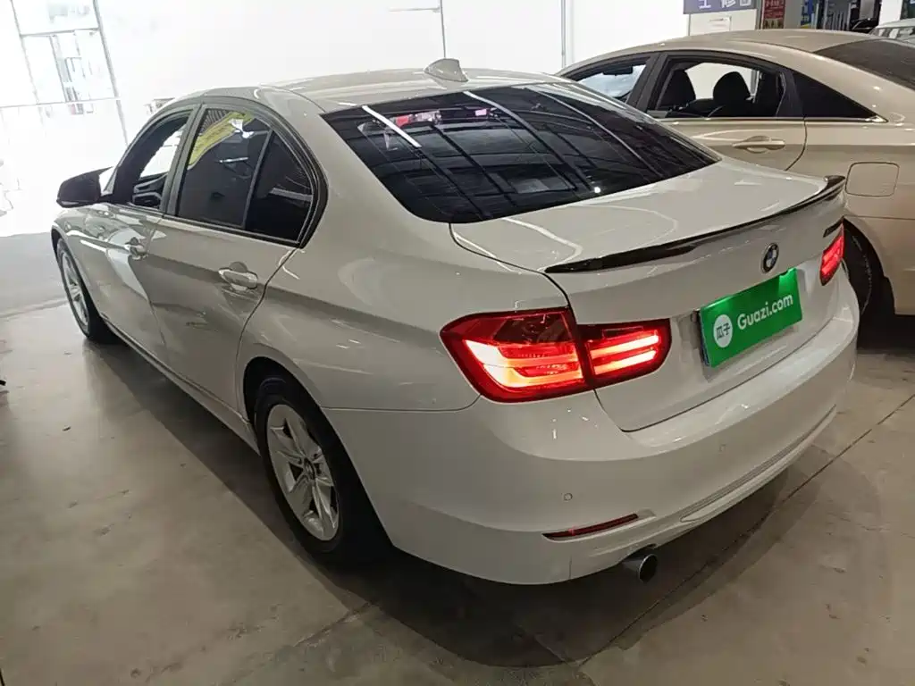 Фото 5 - BMW 3 Series