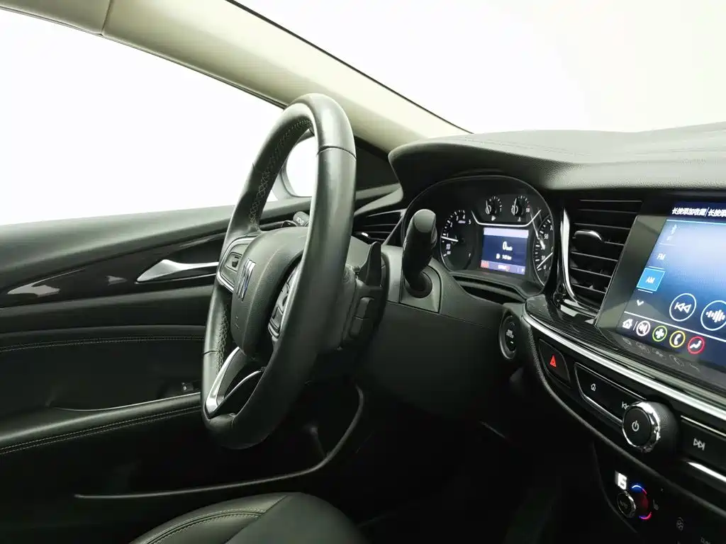 Фото 22 - Buick Regal