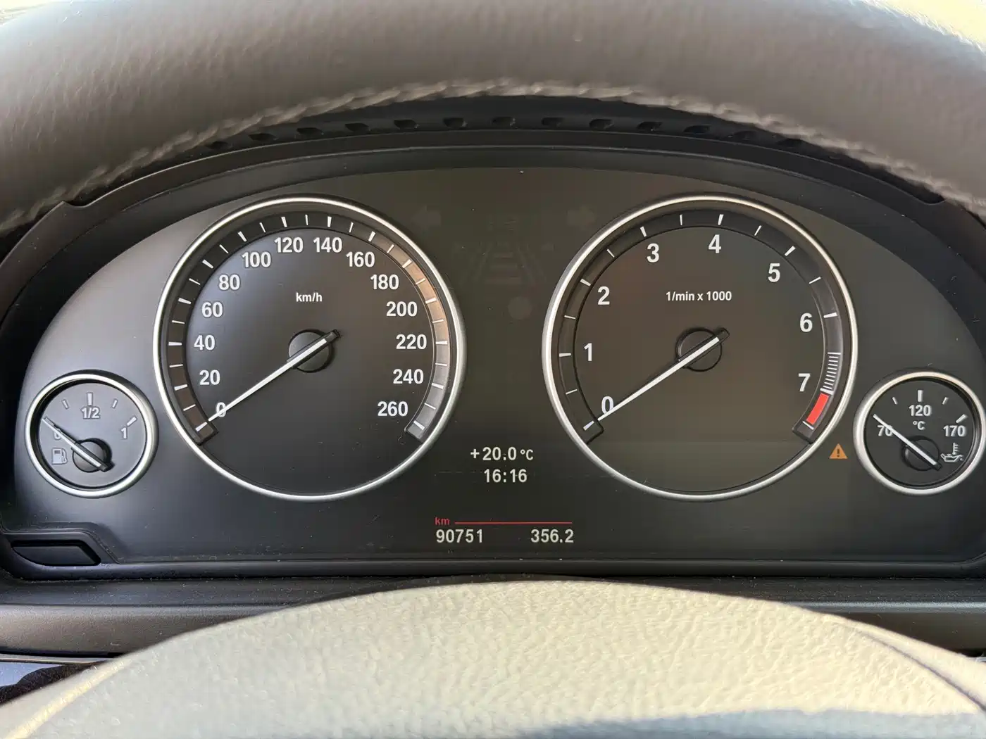 BMW 5 Series 2012 523Li Luxury фото 21
