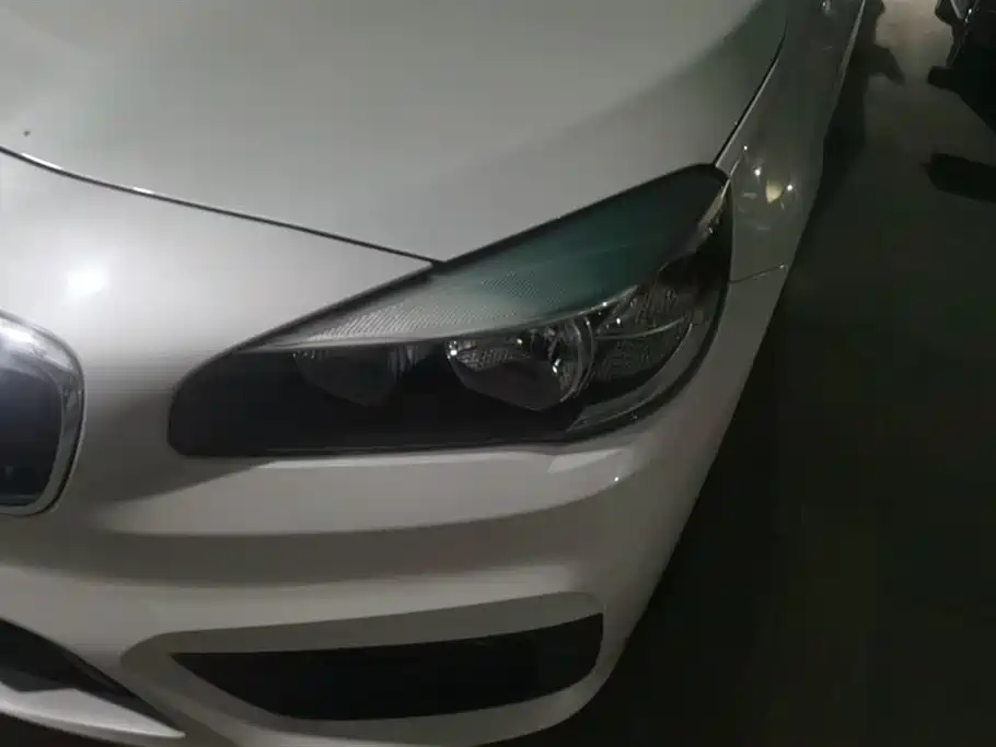 BMW 2 SERIES STATION WAGON