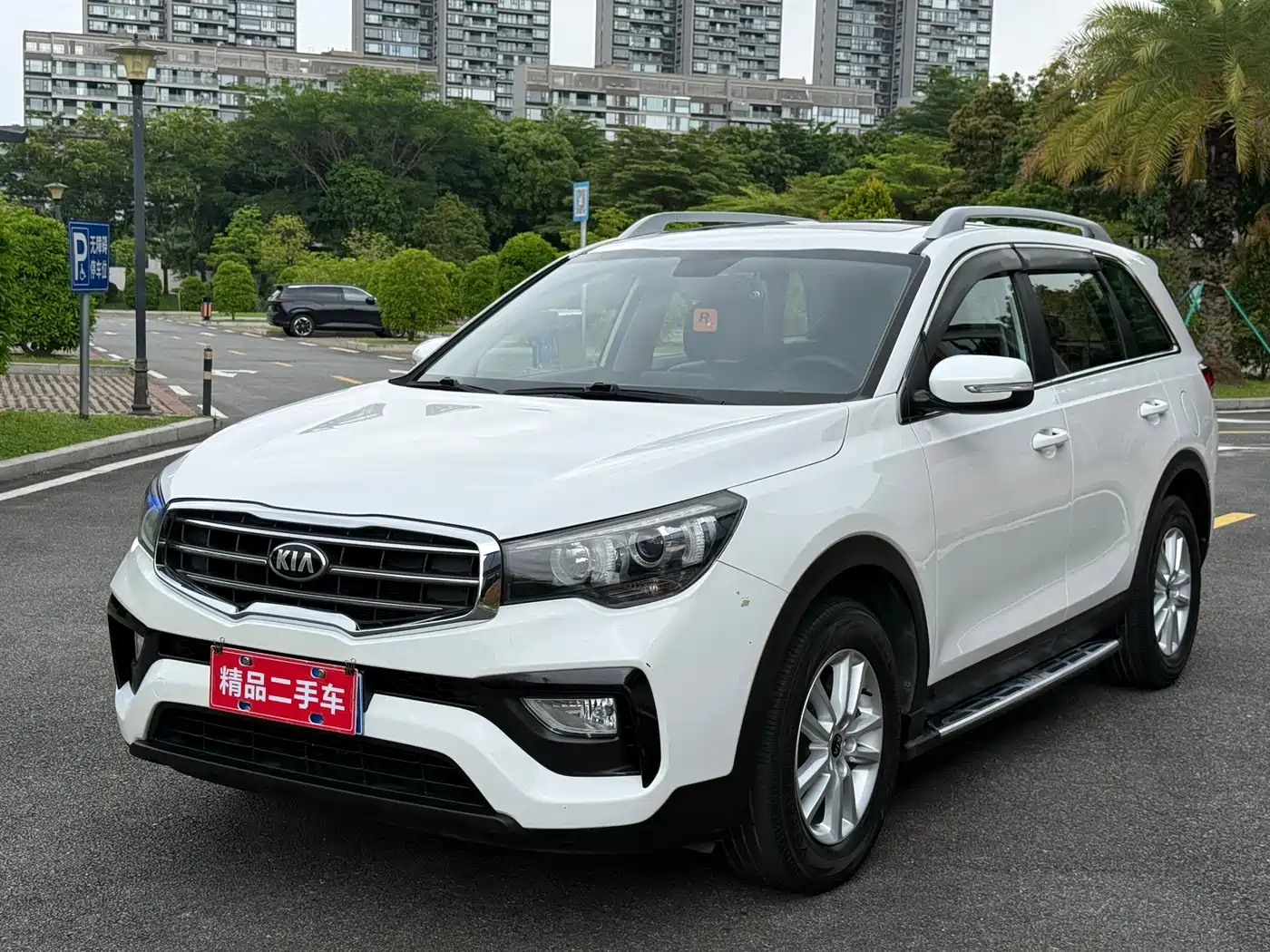 Kia KX7 2018 2017 2.0L Automatic 2WD GL 5-Seater