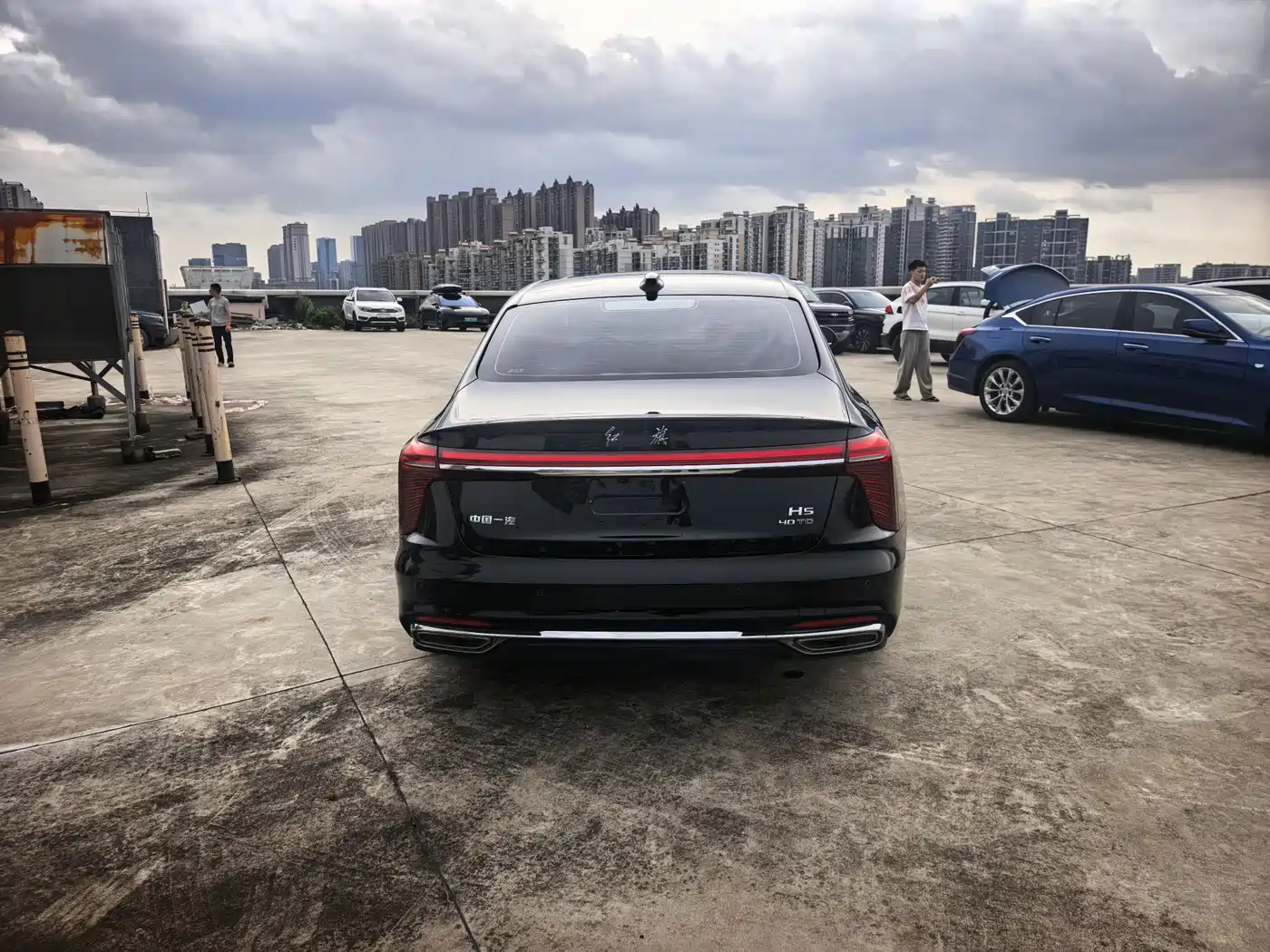 Hongqi H5 2023 2.0T Auto Smart Connect Flagship фото 6
