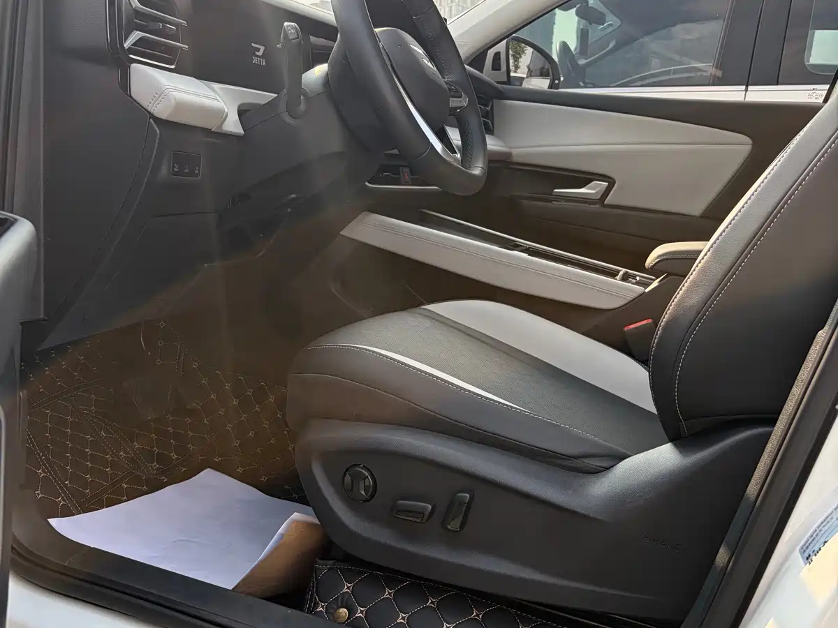 Jetta VS8 2025 2025 Smart Drive Edition