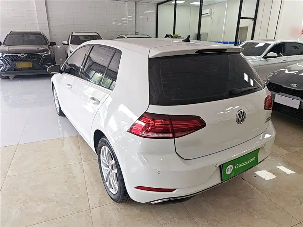 Volkswagen Golf 2019 280TSI DSG Comfort China VI фото 23