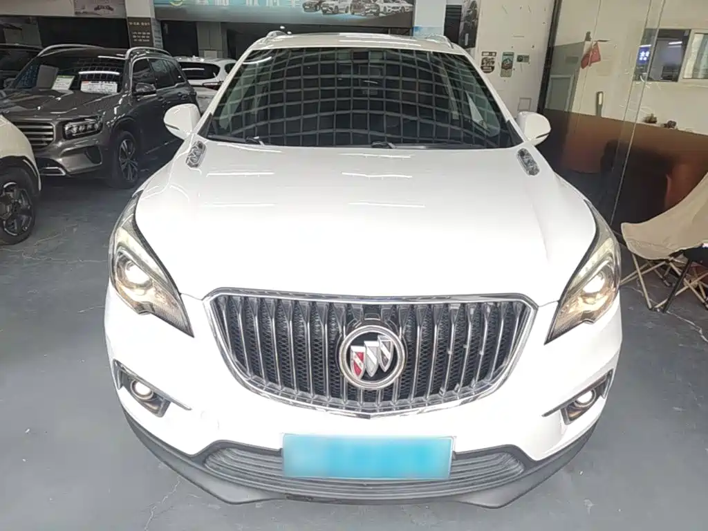 Фото 3 - Buick Envision Plus