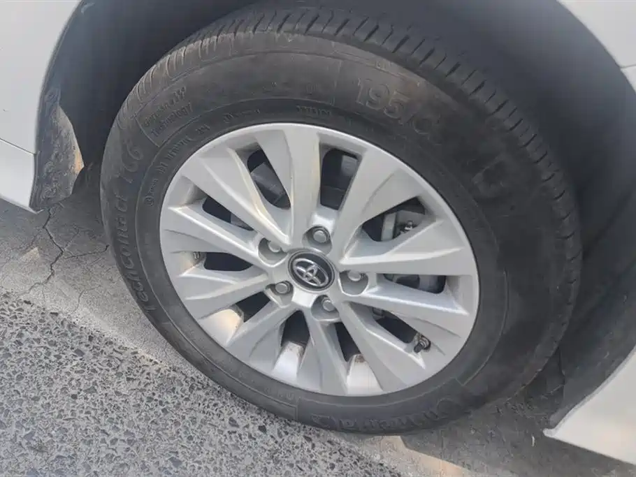 Toyota Corolla 2019 1.2T S-CVT GL-i Elite Edition фото 6