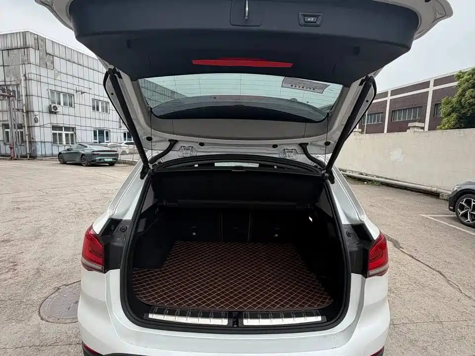 BMW X1 2020 sDrive20Li Fashion Model фото 6