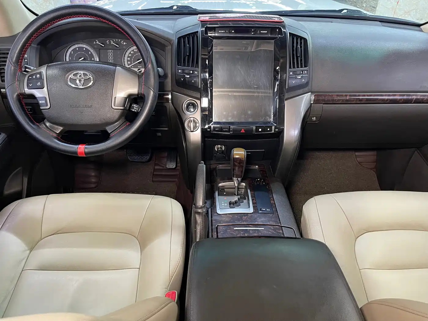 Toyota Land Cruiser 2011 2010 Model 4.0L Automatic VX