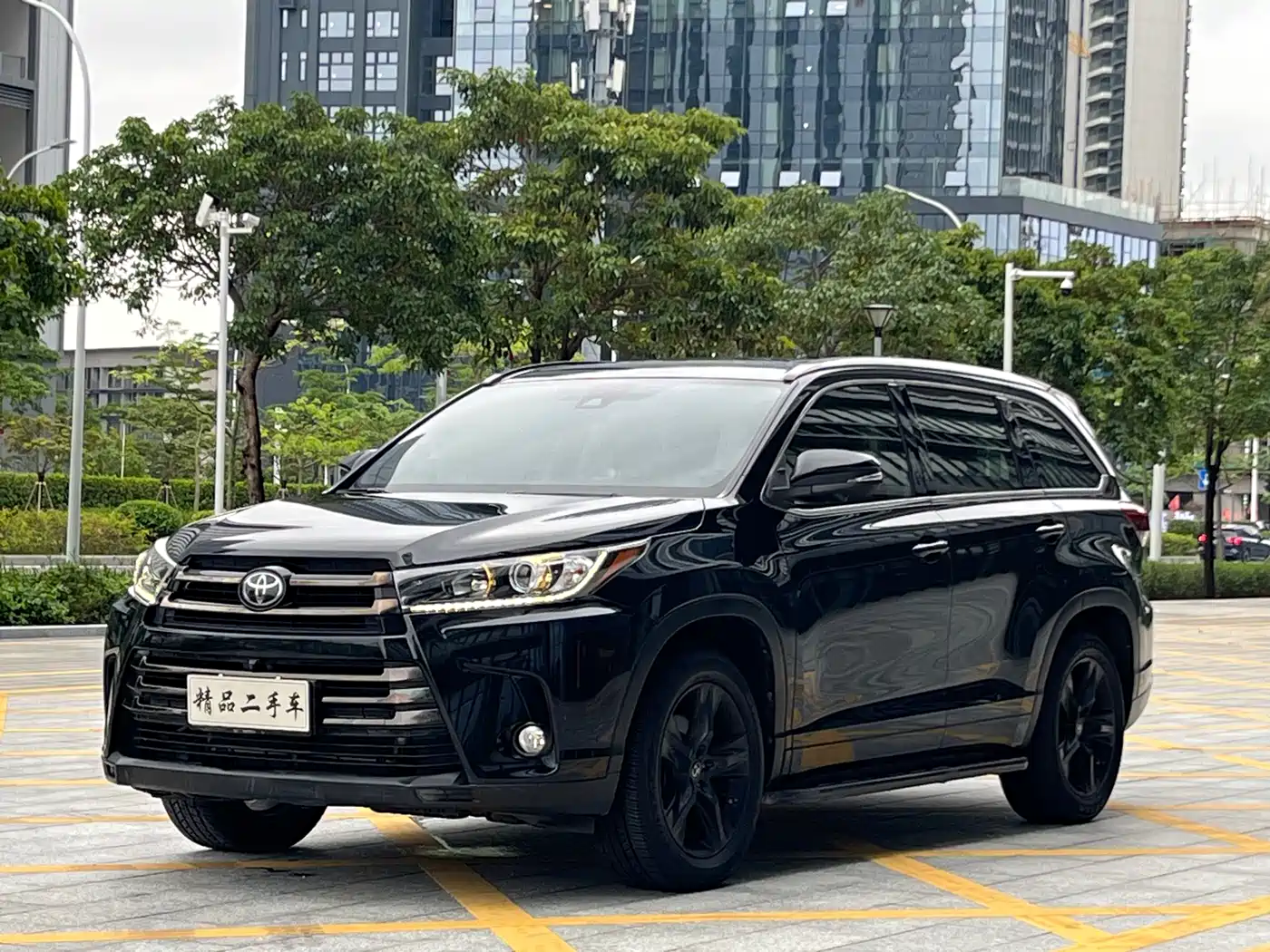 Toyota Highlander 2018 Model 2.0T 4WD Knight Edition 7-Seater China VI