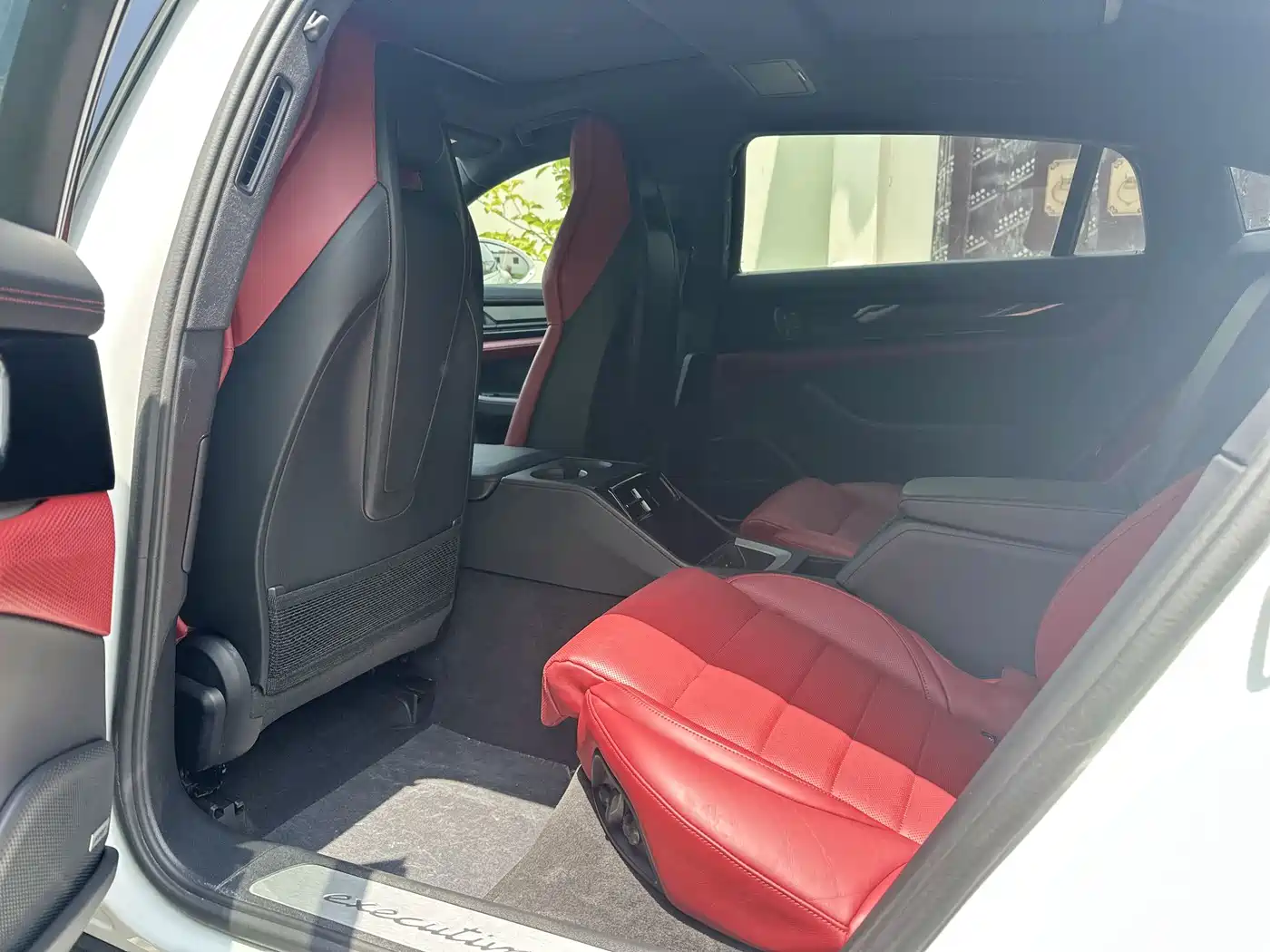 Porsche Panamera 2024 Panamera Executive Long Wheelbase 2.9T фото 9
